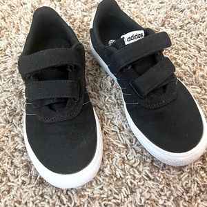 Adidas sneakers in unisex size 13